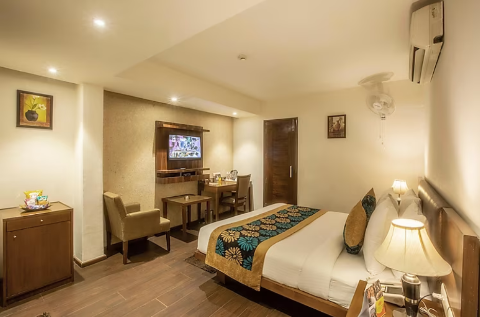 hotel arch plaza near yashobhoomi dwarka