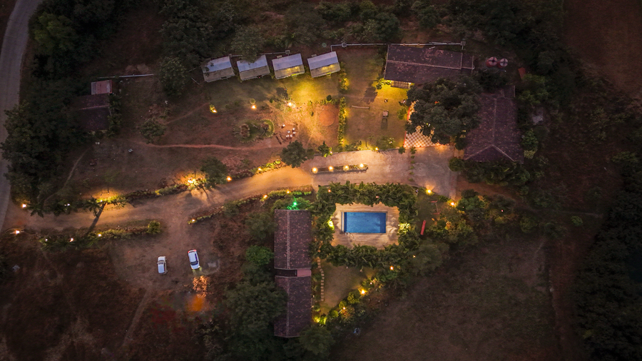 Vanah Villa And Resort,Javan Tungi Rd,2 star