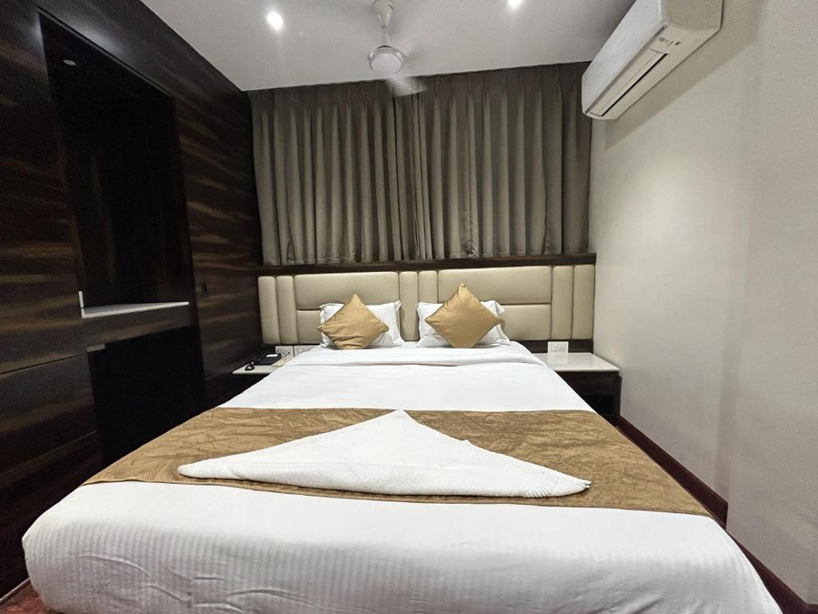 The Pride, Jamshedpur,,3 star