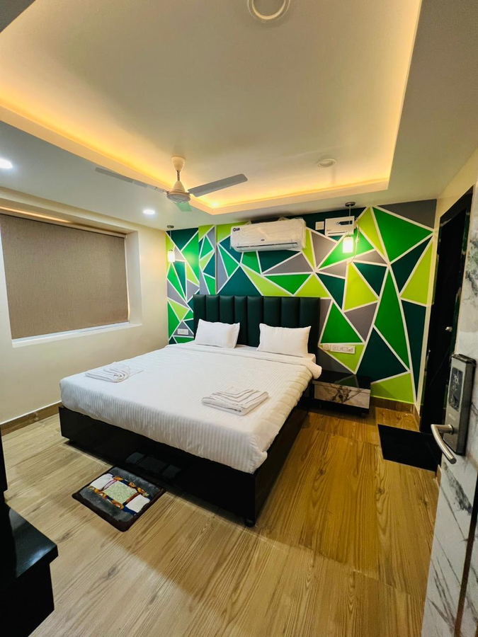 the santosh inn
