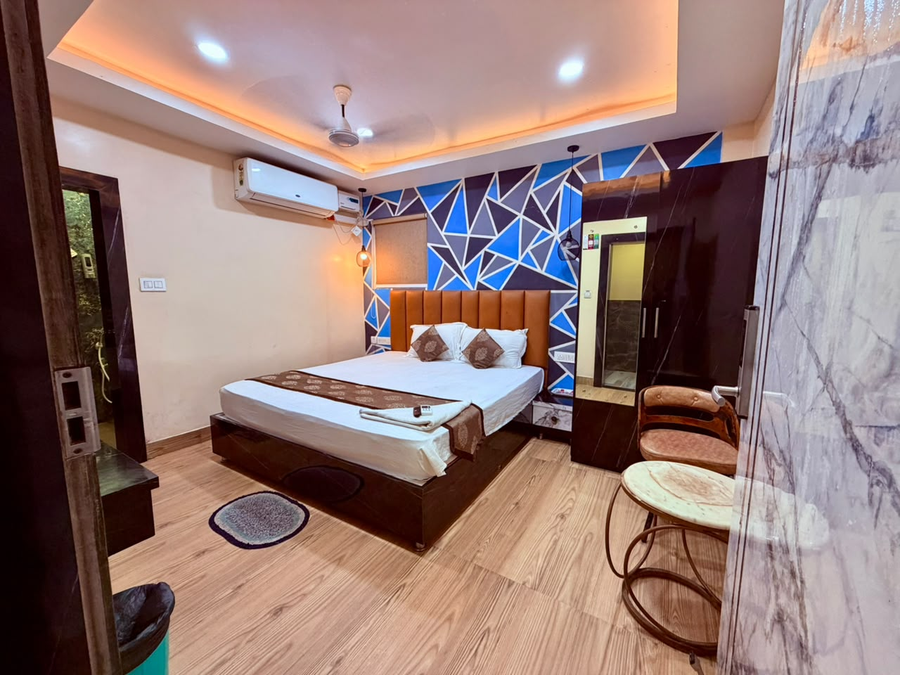 the santosh inn