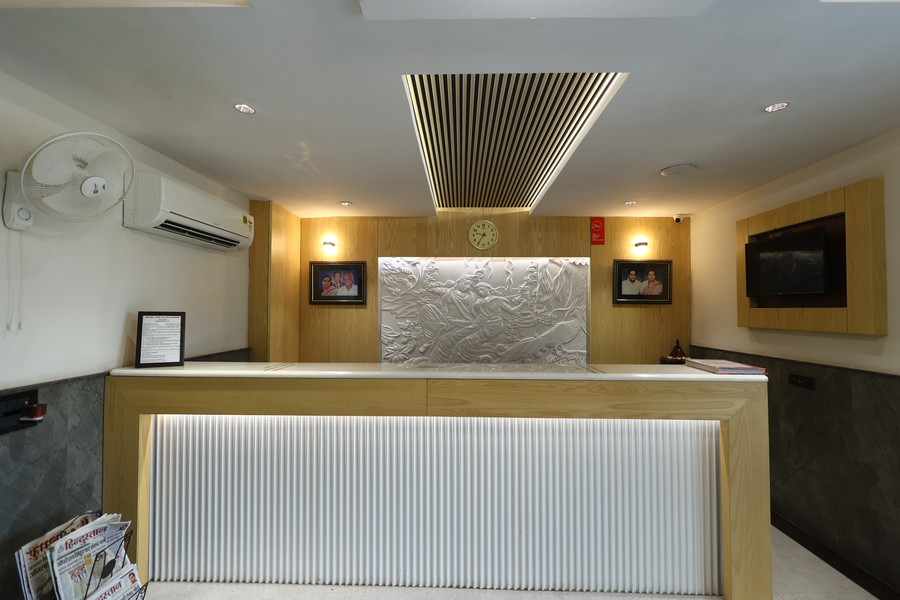 hotel sar kamla dham