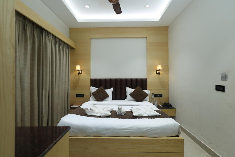 hotel sar kamla dham