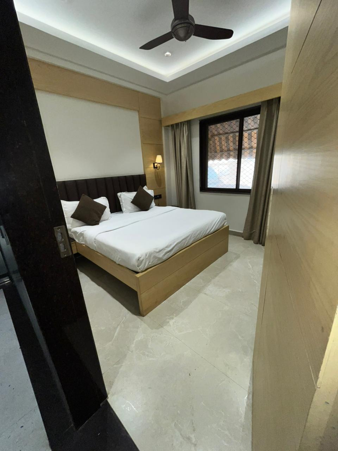 hotel sar kamla dham