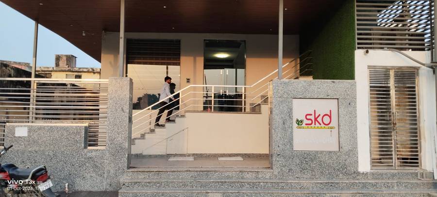 Hotel Sar Kamla Dham,Raman Reiti,3 star