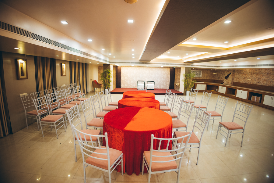 Hotel Krc Palace,Kamarchuburi,3 star