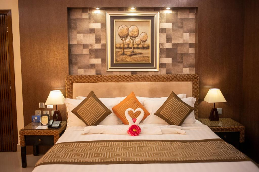 Hotel Krc Palace,Kamarchuburi,3 star