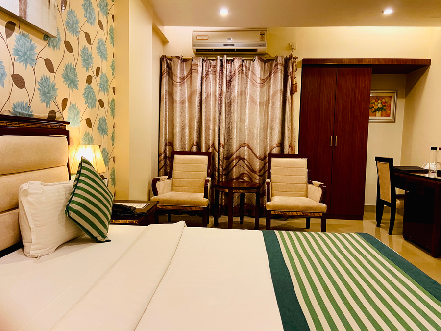 hotel krc palace