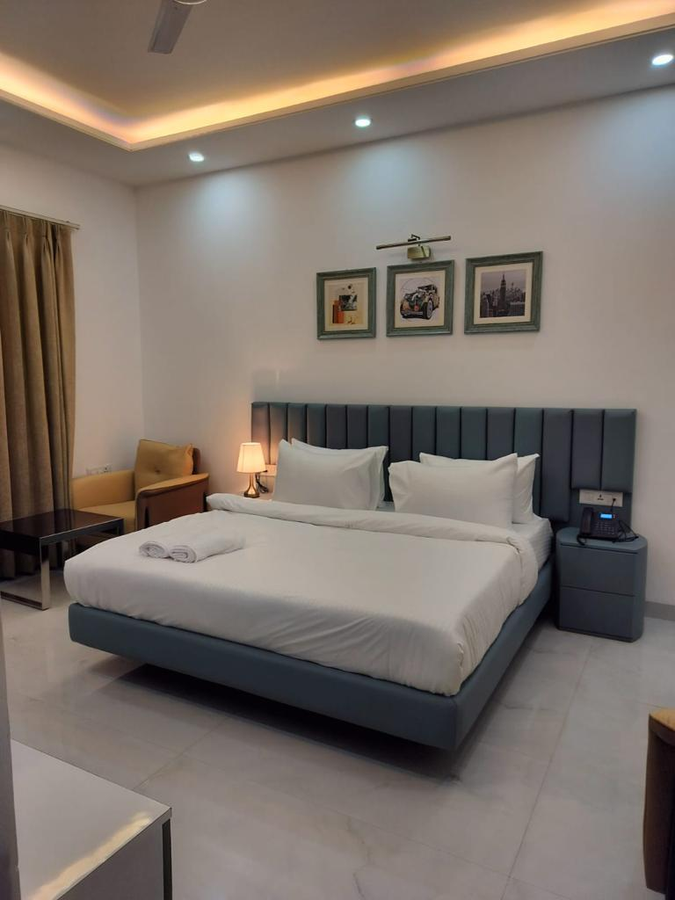 the hoften elite 32 avenue sector 15 gurugram