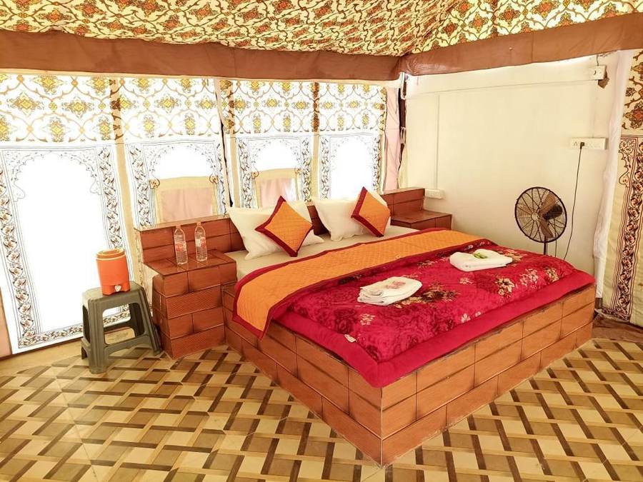 kohinoor desert camp sam