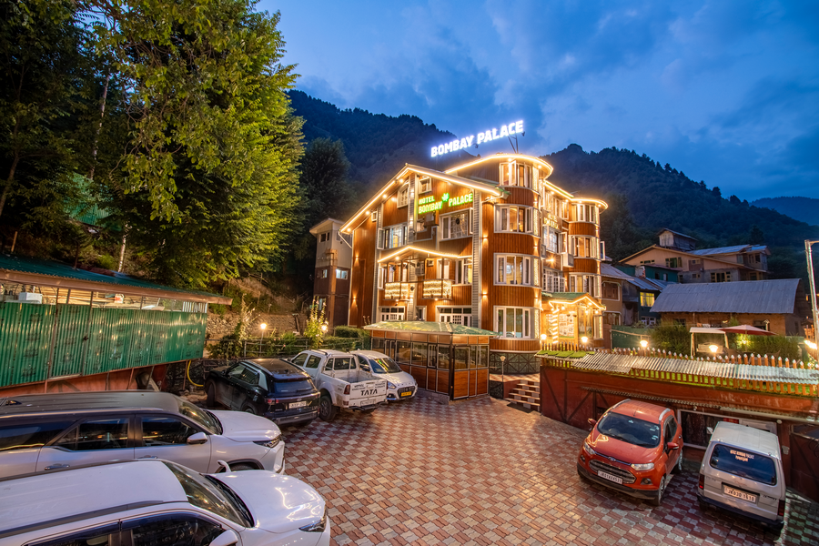hotel bombay palace