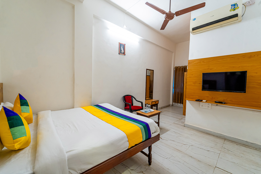 Itsy Hotels Mansi,Indira Nagar,3 star