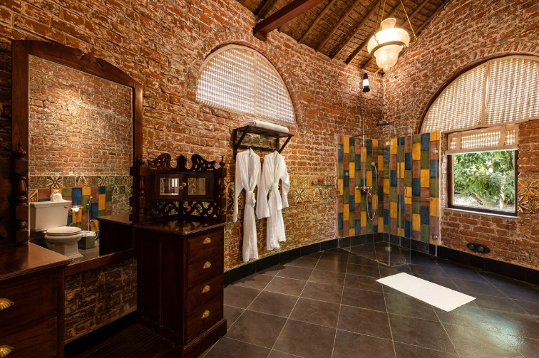 jaagir manor dudhwa ihcl seleqtions