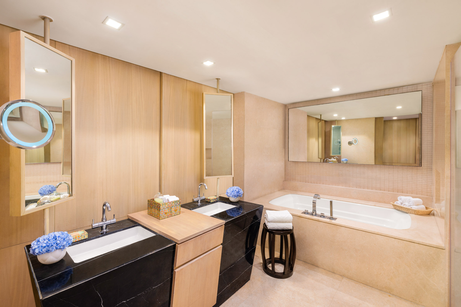taj surajkund resort and spa delhi ncr