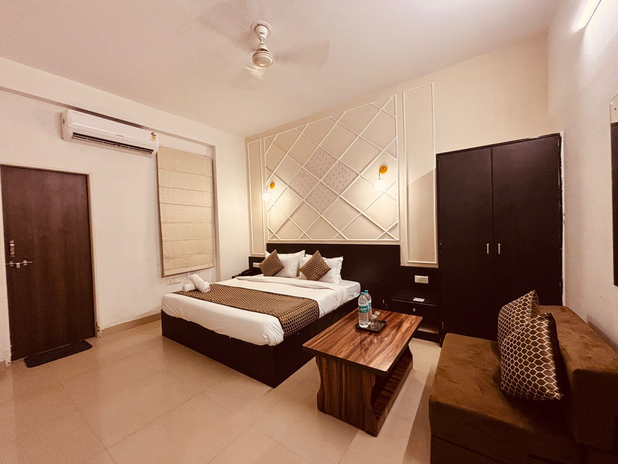 majestic heights hotel