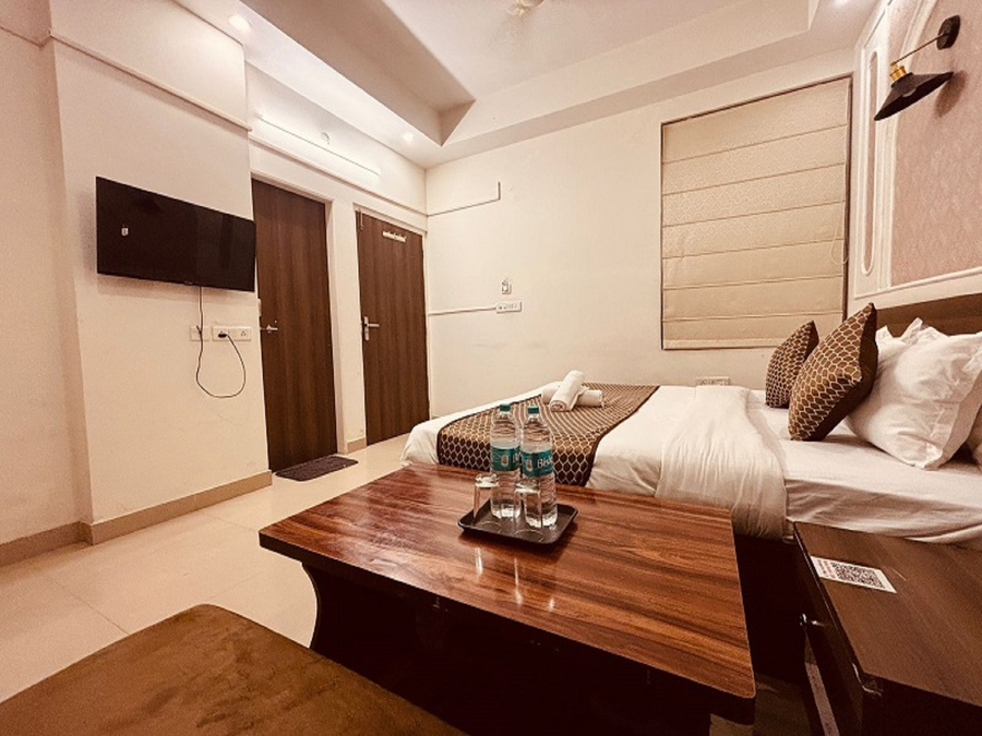 majestic heights hotel