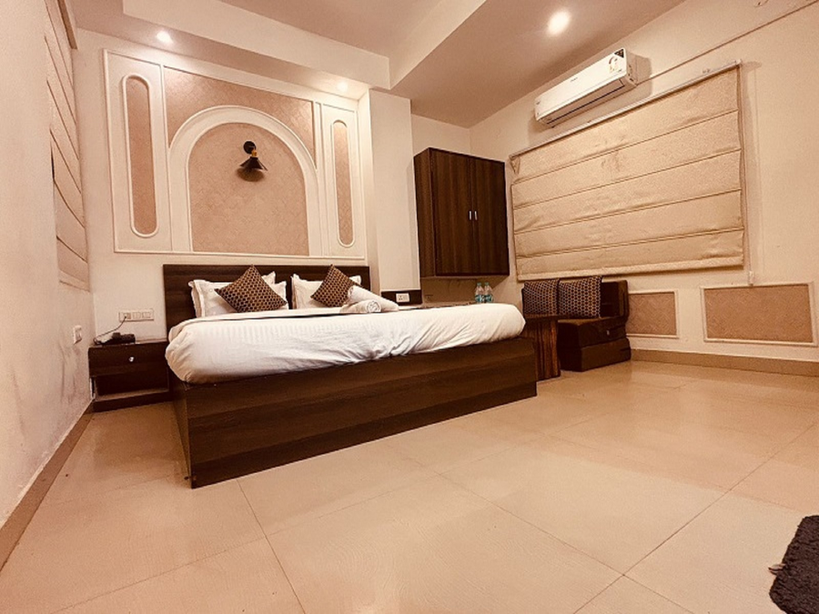 majestic heights hotel
