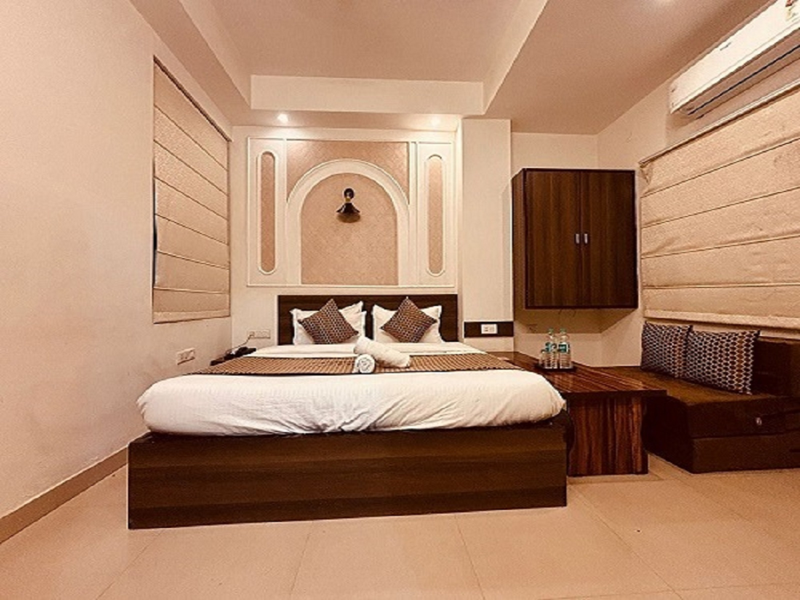 majestic heights hotel