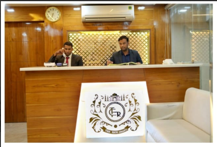 Hotel The Rich Grand,Fatehabad Road,3 star