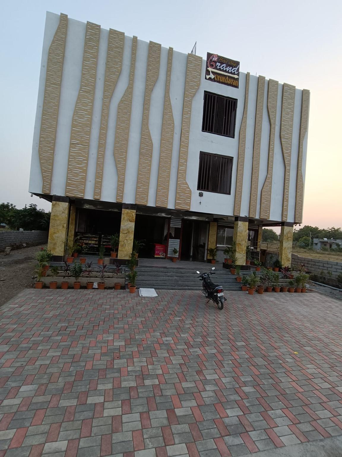 hotel grand vrundavan