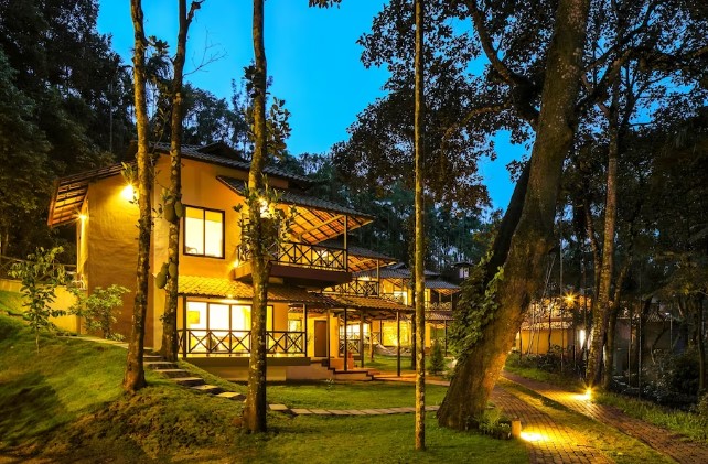 The Serenity Resort,Padinjarathara,4 star