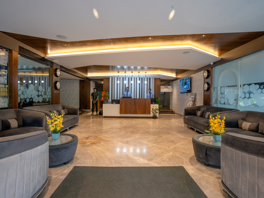 grand one tower
