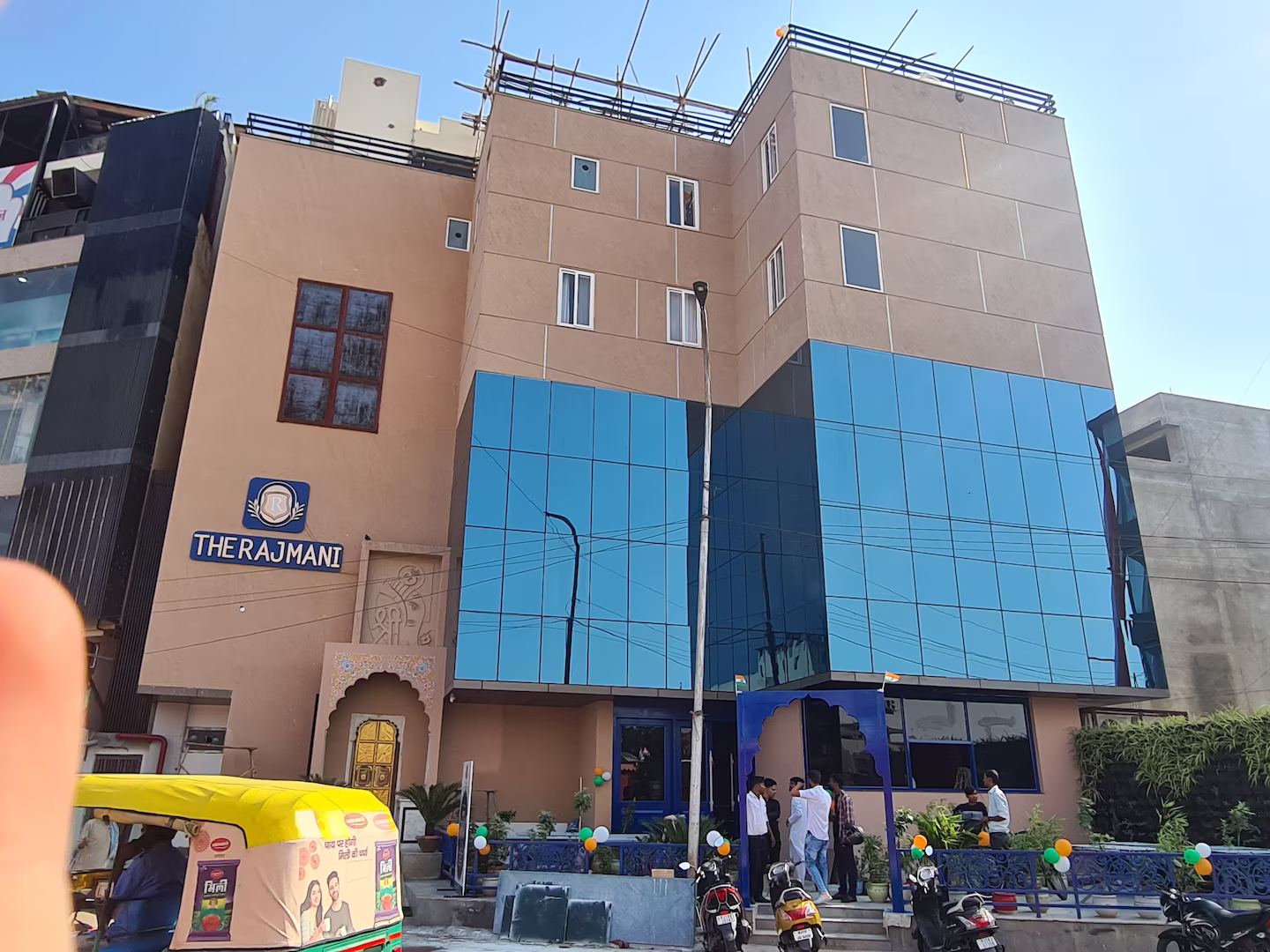 The Rajmani,Jawahar Lal Nehru Marg,3 star