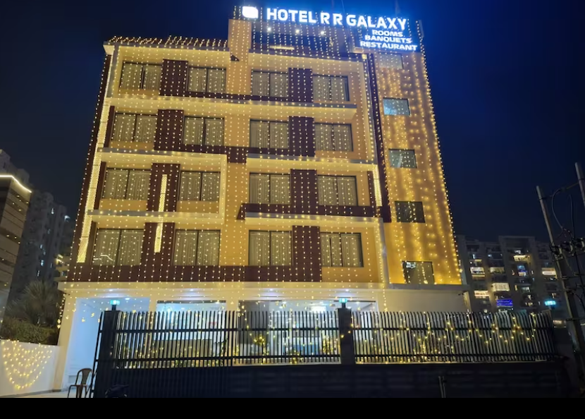 Hotel R R Galaxy