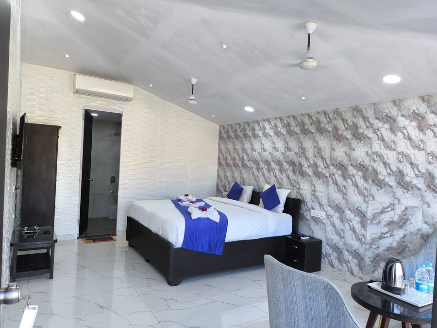 raha hotel