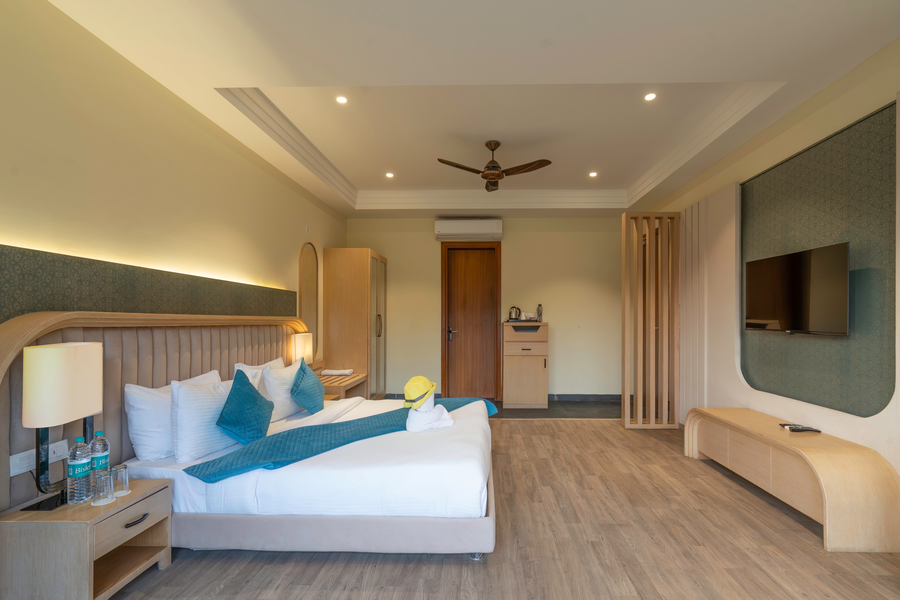 excel hotels and resorts corbett