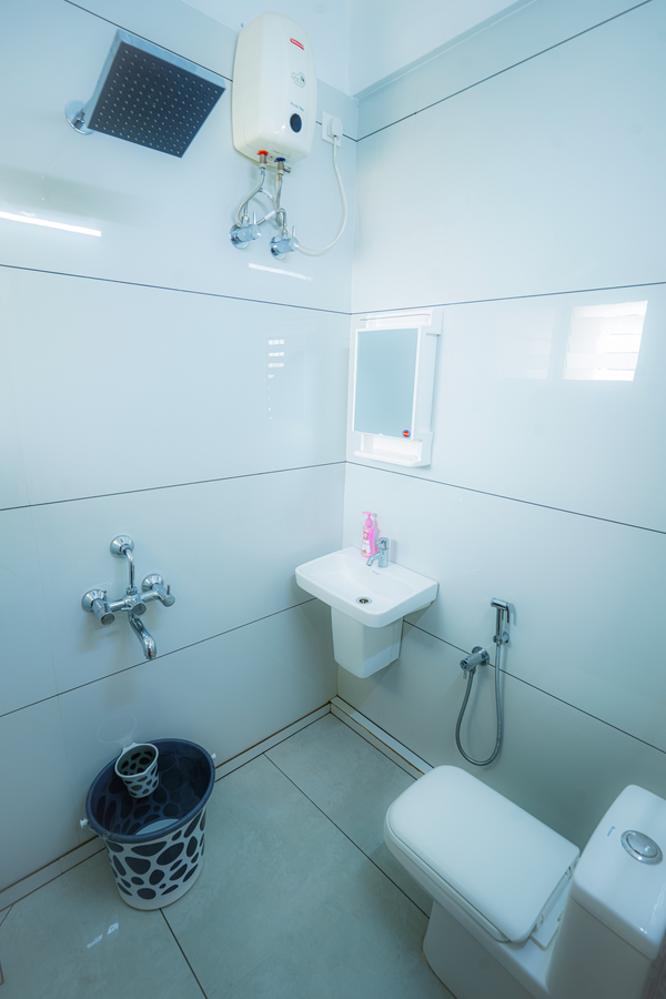 2 bhk furnished flat 200m to guruvayoor temple