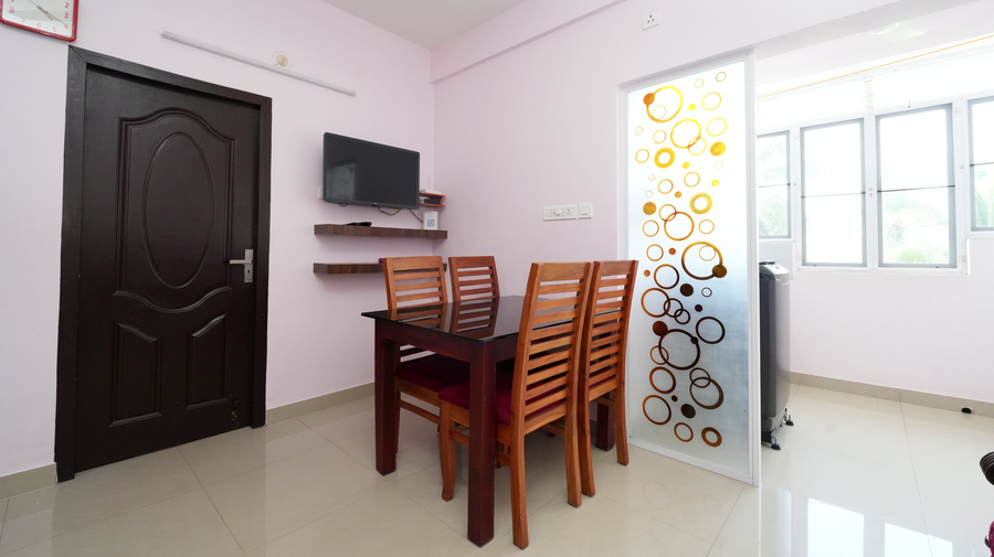 mayooram 2 bhk furnished apartment 200m to guruvayur temple