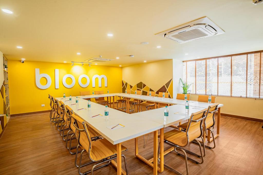 bloom hotel medicity near medanta hospital