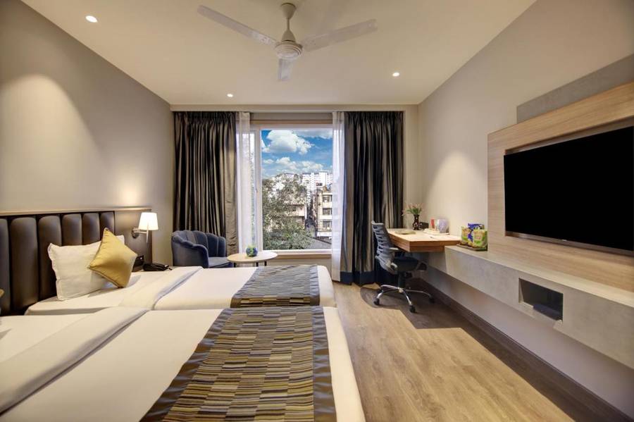 Hotel East Park Inn,Karolbagh,3 star