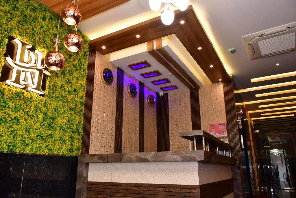 the royal inn igi mahipalpur