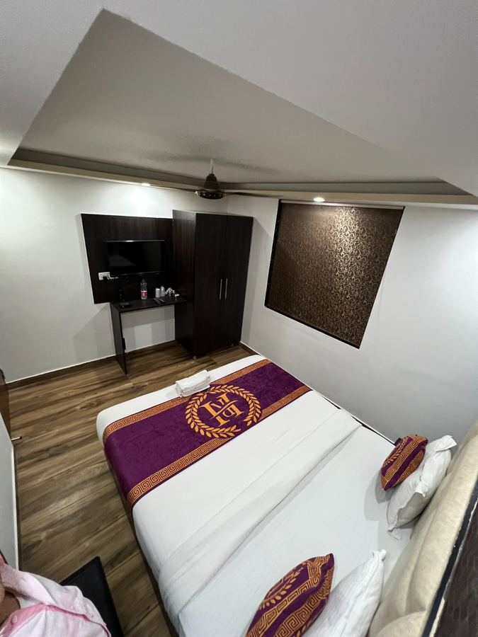 the royal inn igi mahipalpur