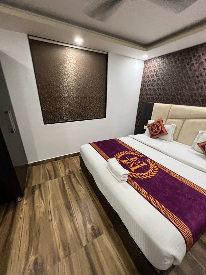 the royal inn igi mahipalpur