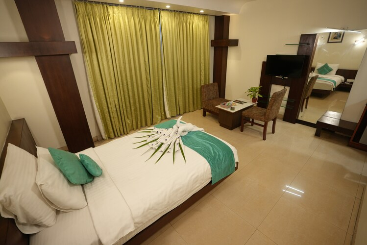 pipul utkal continental