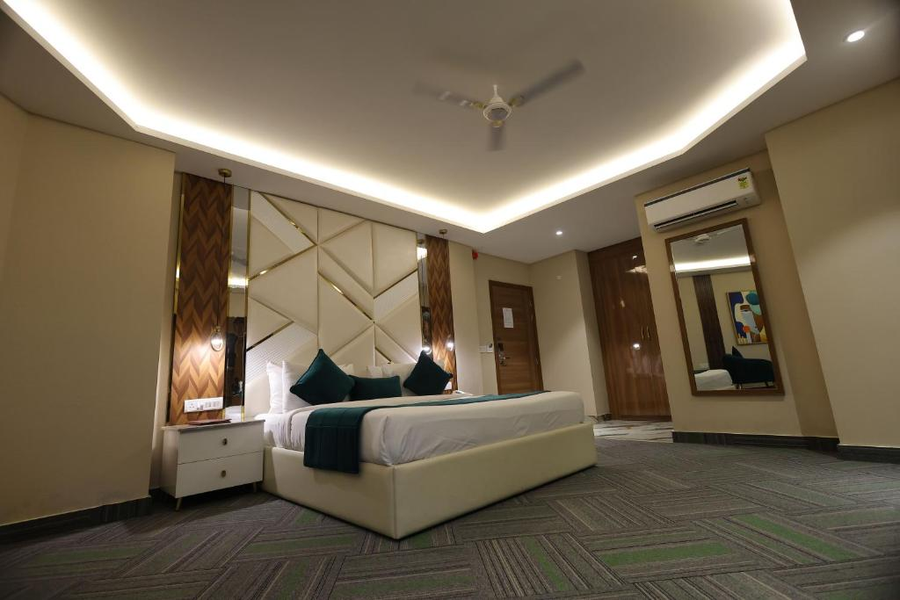hotel ramhan palace mahipalpur