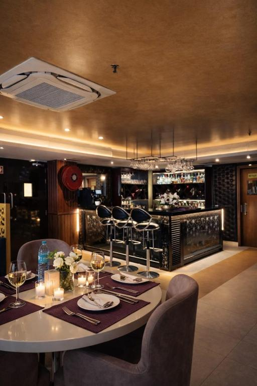 hotel ramhan palace mahipalpur
