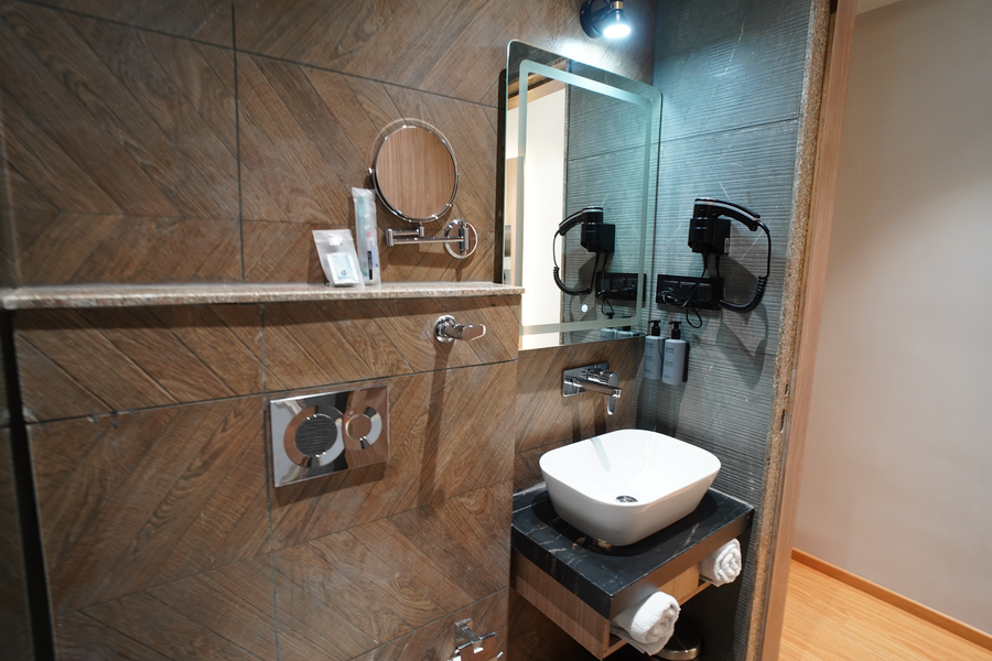 aceotel select aria a luxury boutique hotel