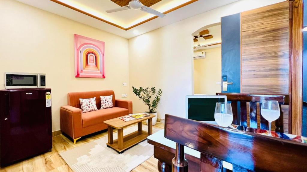 Zen Medicity Medanta,Sector 38,3 star