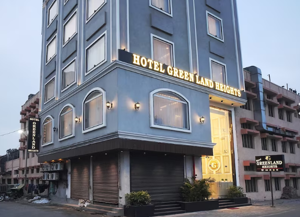 Hotel Greenland Heights,Near Golden Temple,3 star