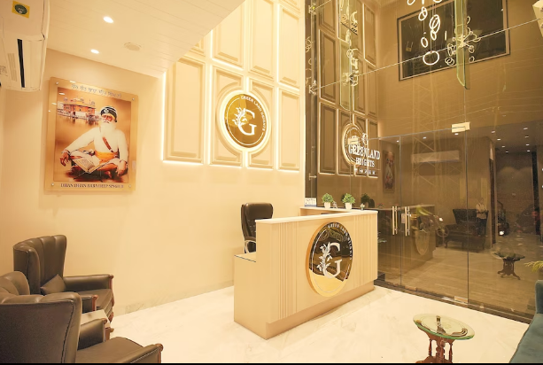 Hotel Greenland Heights,Near Golden Temple,3 star