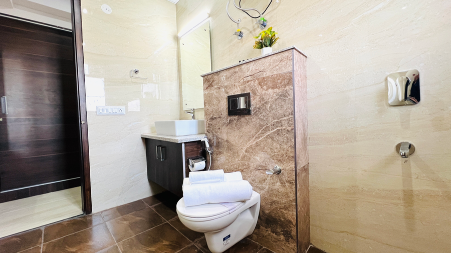 zen suites golf course road