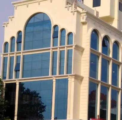 Hotel K P Inn,Wardha Rd,3 star