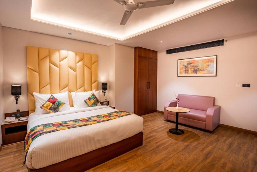 Regenta Place Raaj Agra,Fatehabad Road,4 star