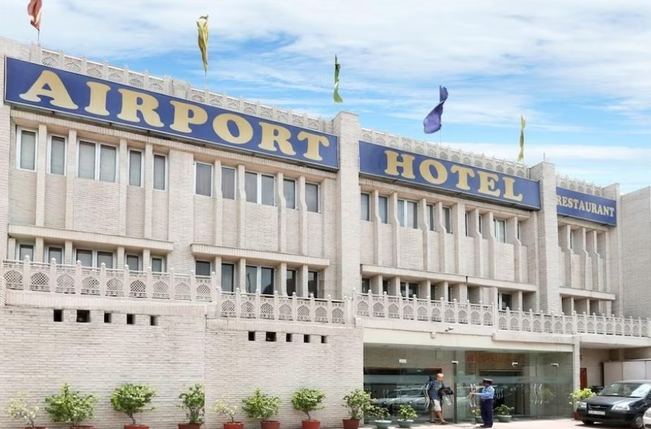 Airport Hotel At Delhi Airport,Mahipalpur,3 star