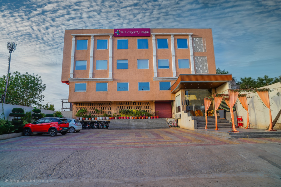 The Crystal Park, Gwalior,Gadhaipura, Gwalior,3 star