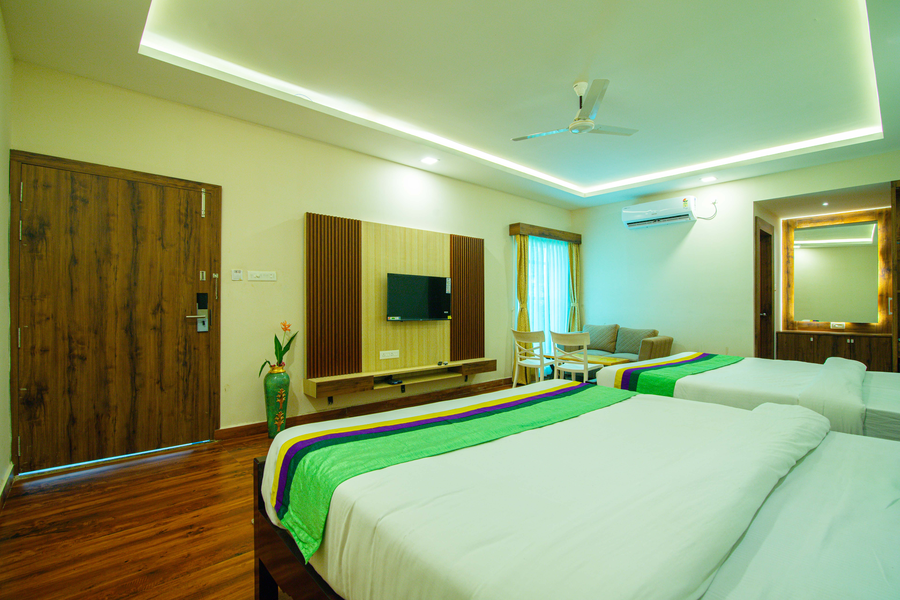 treebo greenland resort patia